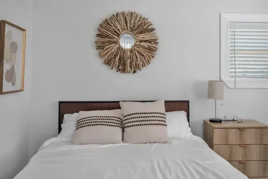 A quiet oasis for solo travelers or couples—enjoy a full bed and modern finishe