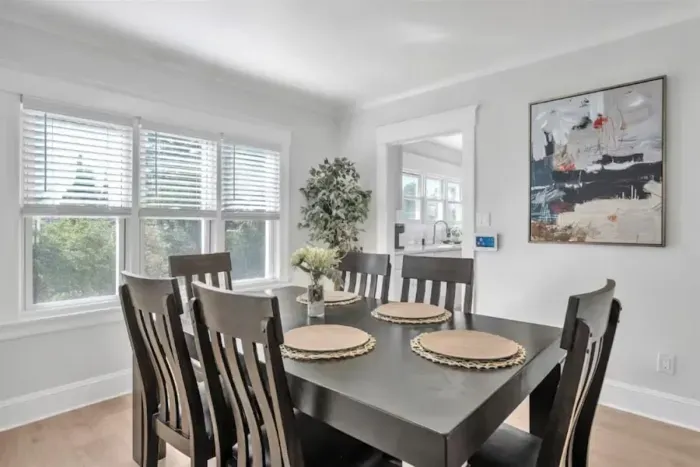 Bay-Area Escape w/ Driveway Parking – Sleeps 8 - image 39 of 40
