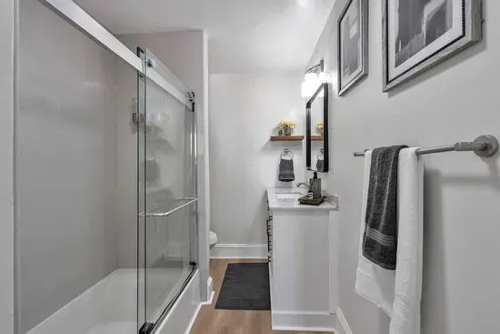 Bay-Area Escape w/ Driveway Parking – Sleeps 8