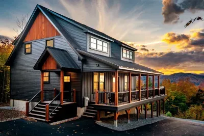 Comfortably sleeps up to 17 across 5 bedrooms, multiple living rooms, hot tub, and STUNNING MOUNTAIN VIEWS from every angle, you're sure to have an amazing time!