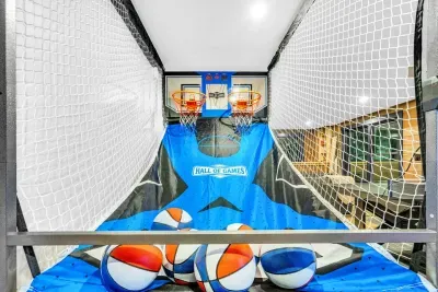 Ready for some fun!?? Try your hand at the popular "Pop-a-Shot" game!