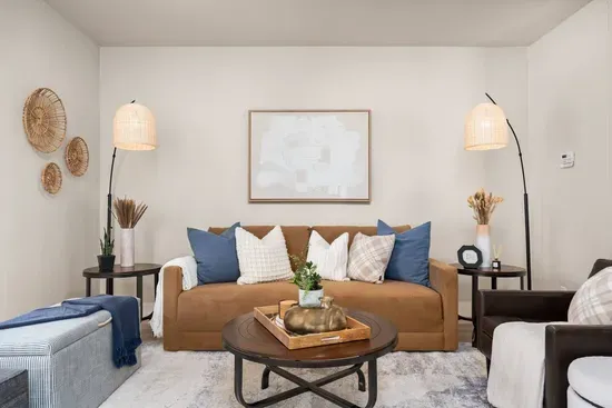N Lee - ENTIRE HOME