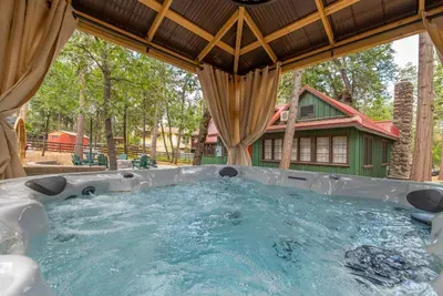 The Gingerbread House | Sauna, HotTub, Lake Access - image 33 of 89
