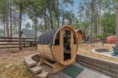The Gingerbread House | Sauna, HotTub, Lake Access - image 57 of 89