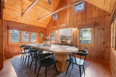 The Gingerbread House | Sauna, HotTub, Lake Access - image 87 of 89