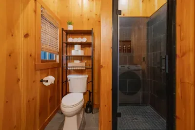 The Gingerbread House | Sauna, HotTub, Lake Access - image 17 of 89