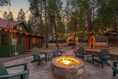 The Gingerbread House | Sauna, HotTub, Lake Access - image 38 of 89