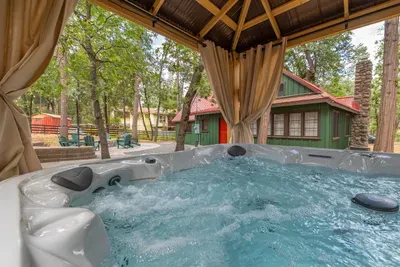 The Gingerbread House | Sauna, HotTub, Lake Access - image 32 of 89