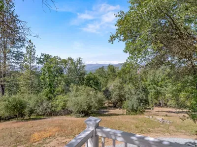 49616 Meadowwood Rd-28