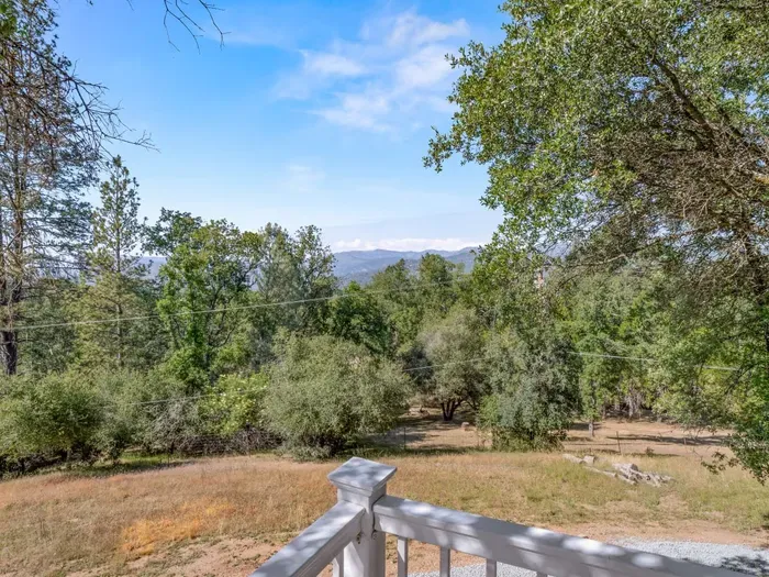 49616 Meadowwood Rd-28