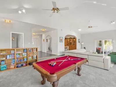 49616 Meadowwood Rd-40