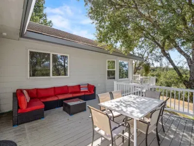 49616 Meadowwood Rd-31