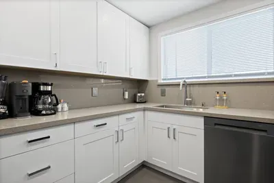 Essex Main - image 14 of 35