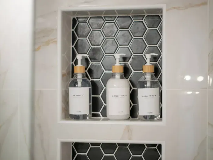 All showers have shampoo, conditioner, and body wash.