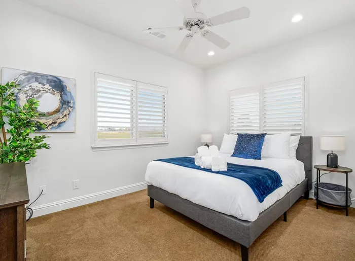 Upstairs Bedroom - One Queen Bed