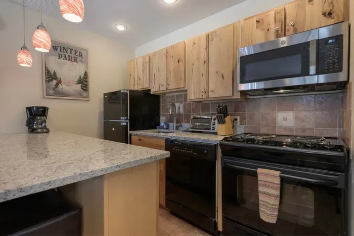 20241206031906969993000000-o