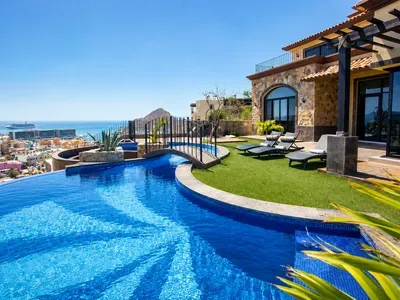 Villa Day View