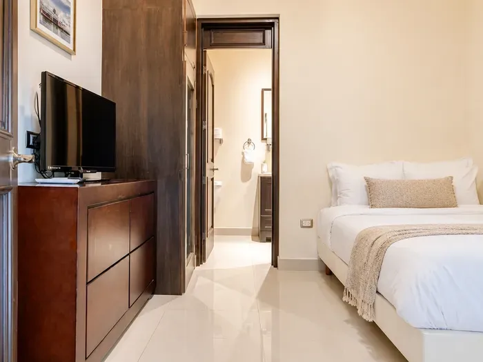 full size bed