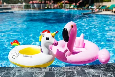 inflatable-pink luxury vacations retreat