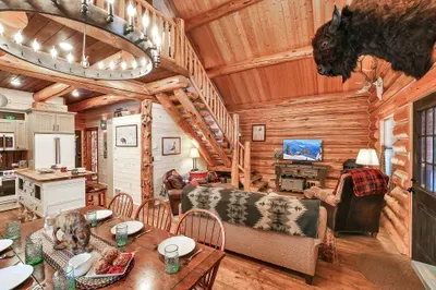 Alder & Antler is authentic, cozy, and tucked close to the lakes, mountains, and woods that make McCall feel like a pocket of timeless Idaho.