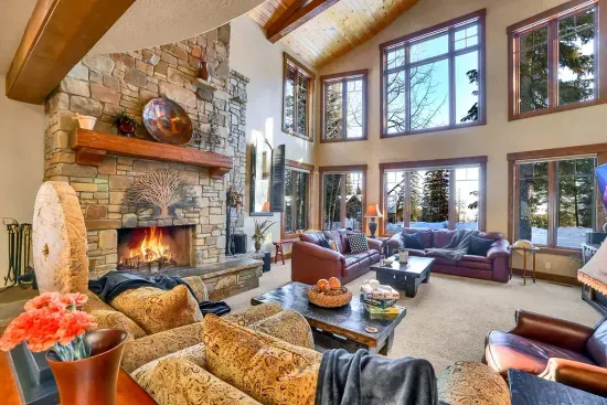 Wood-burning fireplace in the main house—drop your boots and light it up.