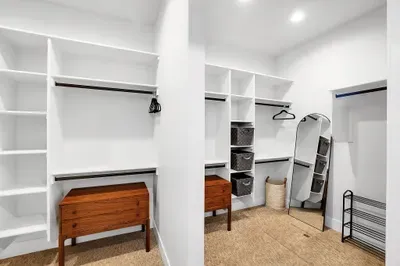 Dual-Sided Walk-In Closet. Long‑term stays welcome if you want more than a quick weekend.