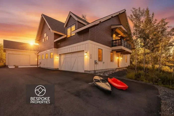 Stillwater Inn is a modern, spacious, and cozy lakeside inn reimagined as your family’s private basecamp—for this trip, and the ones that follow.