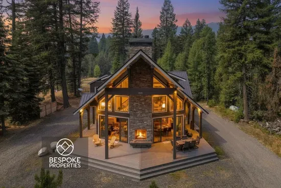 Welcome home to Knotty Pines--minutes from Tamarack Resort and Lake Cascade and with ample parking for all your toys (plus an attached 2-car garage)(RV electrical hookups on the detached garage)