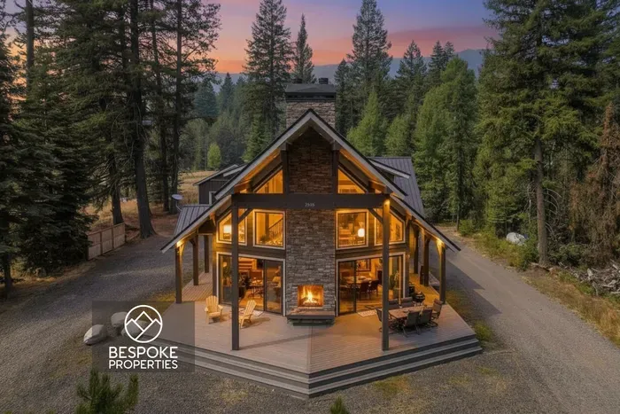 Welcome home to Knotty Pines--minutes from Tamarack Resort and Lake Cascade and with ample parking for all your toys (plus an attached 2-car garage)(RV electrical hookups on the detached garage)