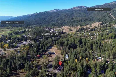 Your basecamp between mountain and lake: on the edge of Tamarack Resort and about ¼ mile from Lake Cascade, with trails and water both close by