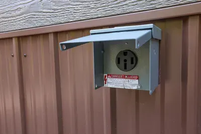 Feel free to use the electrical hookups on the detached garage (interior inaccessible to guests)