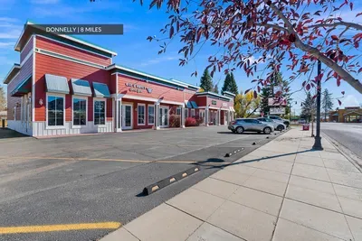 Around Town: Tamarack Resort is only 8 miles from adorable downtown Donnelly, which includes a coffee shop, several bars and restaurants, a liquor store, and convenience store