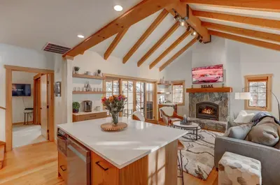 Truly one of the lightest and brightest cottages on the market, Osprey View is fully renovated and newly redecorated