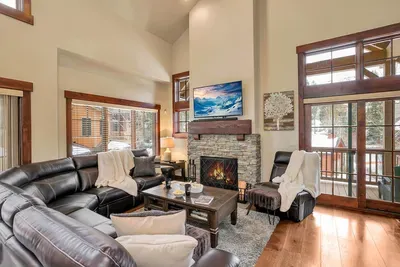 Wood‑burning fireplace ready for true après‑ski evenings (firewood provided).