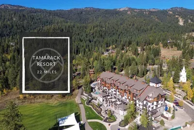 Hit two resorts in the same trip--a quick jaunt to Tamarack offers world-class golf, ziplining, and lift-serviced mountain biking in summer, or Nordic/downhill skiing in winter. Enjoy excellent dining and the Village lifestyle year-round
