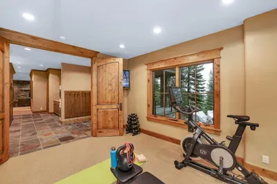 Build the day you want: a quick spin at sunrise, a long stretch after hiking, recovery before the spa