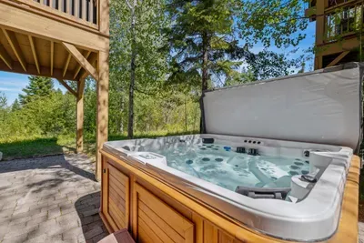 Unwind after a long day on the mountain in your private hot tub