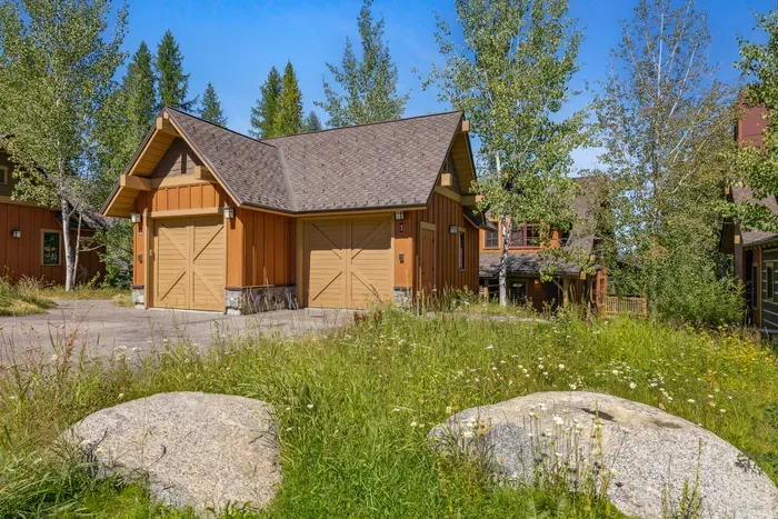 Enjoy the convenience and extra storage space with a detached one-car garage