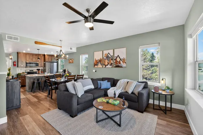 Basecamp McCall, just minutes from Payette Lake, downtown coffee, and Brundage ski days