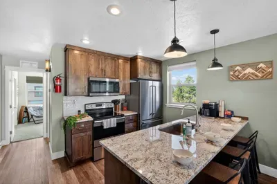 From pancake breakfasts to post‑Brundage chili, Basecamp McCall's kitchen has the pots, pans, and tools you actually need.