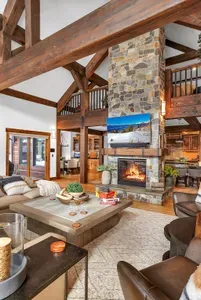 Game days, movie nights, or catching up by the fire—this is the kind of living room that makes staying in feel like the plan.