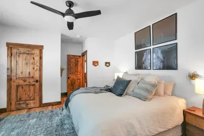 Perfect for a second couple or grandparents, the secondary suite offers the same quietly high‑end comfort as the primary—just a little more under the radar.