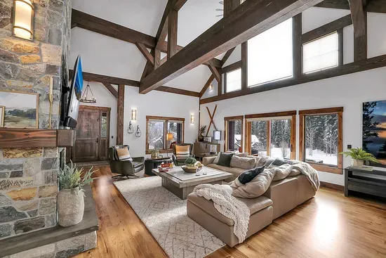 Boots by the door, fire on, something good on the 65" Smart TV—this is your landing zone between first tracks and sleep.