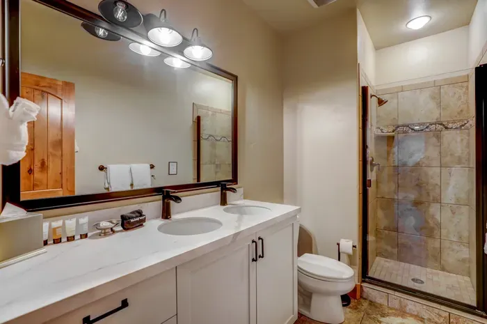 Space for toiletries and still room to move
