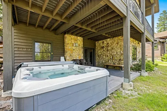 Après‑ski, après‑ride, or just après‑life—this is where you rese