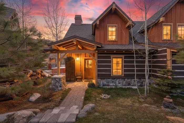 Welcome to Terrapin Station--This bright and airy cabin is the perfect getaway for adventure seekers looking to getaway and unwind