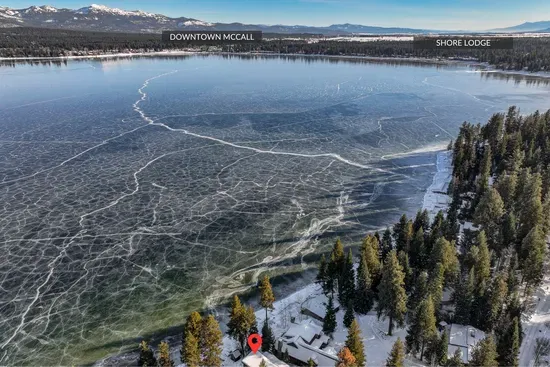 Direct, gentle access to Payette Lake, perfect for all ages