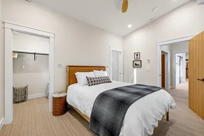 A bright, airy room with its own bathroom and plenty of storage