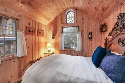 Morning light pours into The Wigwam—perfect for quiet coffee before the house wakes up