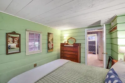 Simple, comfortable, and quiet—the kind of bedroom where you actually sleep in